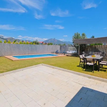 Liya Villa
